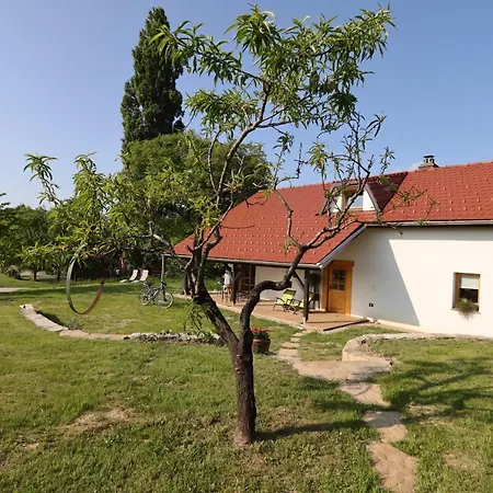 Hiska Pod Klumpo Nyaraló Ormosd község