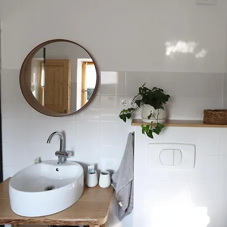 Nyaraló Hiska Pod Klumpo