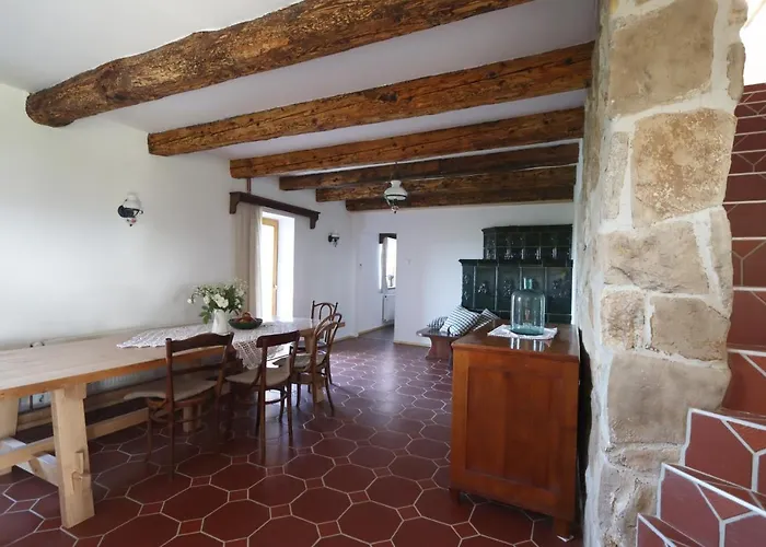 Hiska Pod Klumpo بيت للعطل *